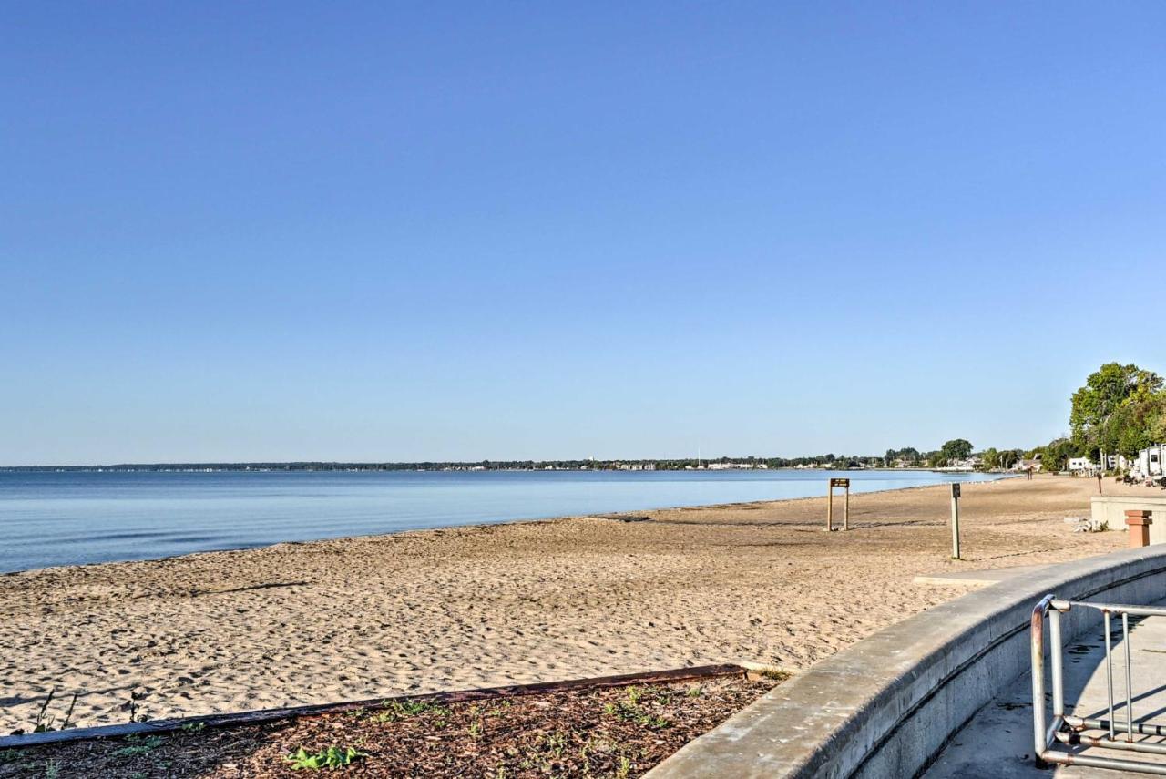 East Tawas Apartment Near Lake Huron And Downtown! Exteriör bild